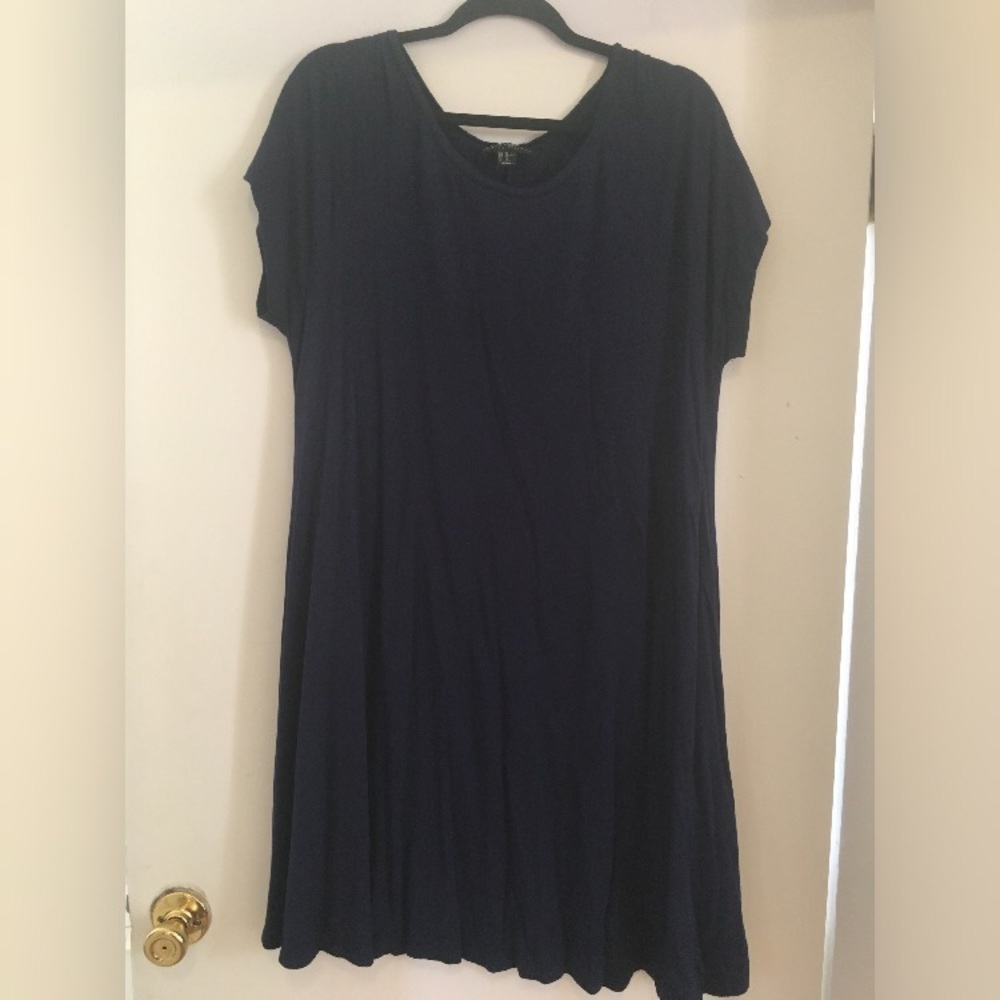 Navy T-shirt Dress